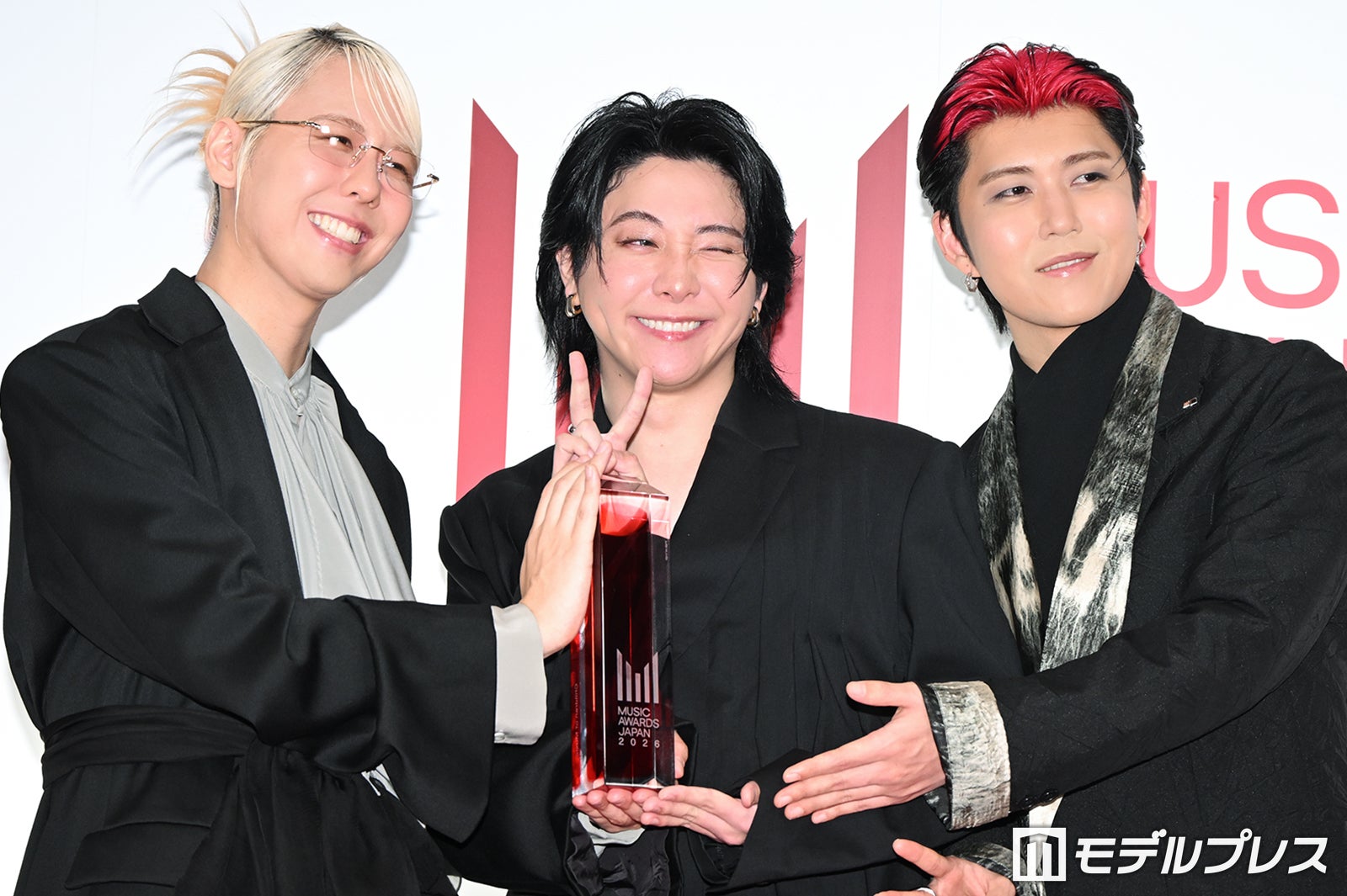 【MAJ2026囲み取材】ミセス、授賞式翌日もレコーディング控える多忙ぶり「粛々と浮き足立たずに制作していけたら」