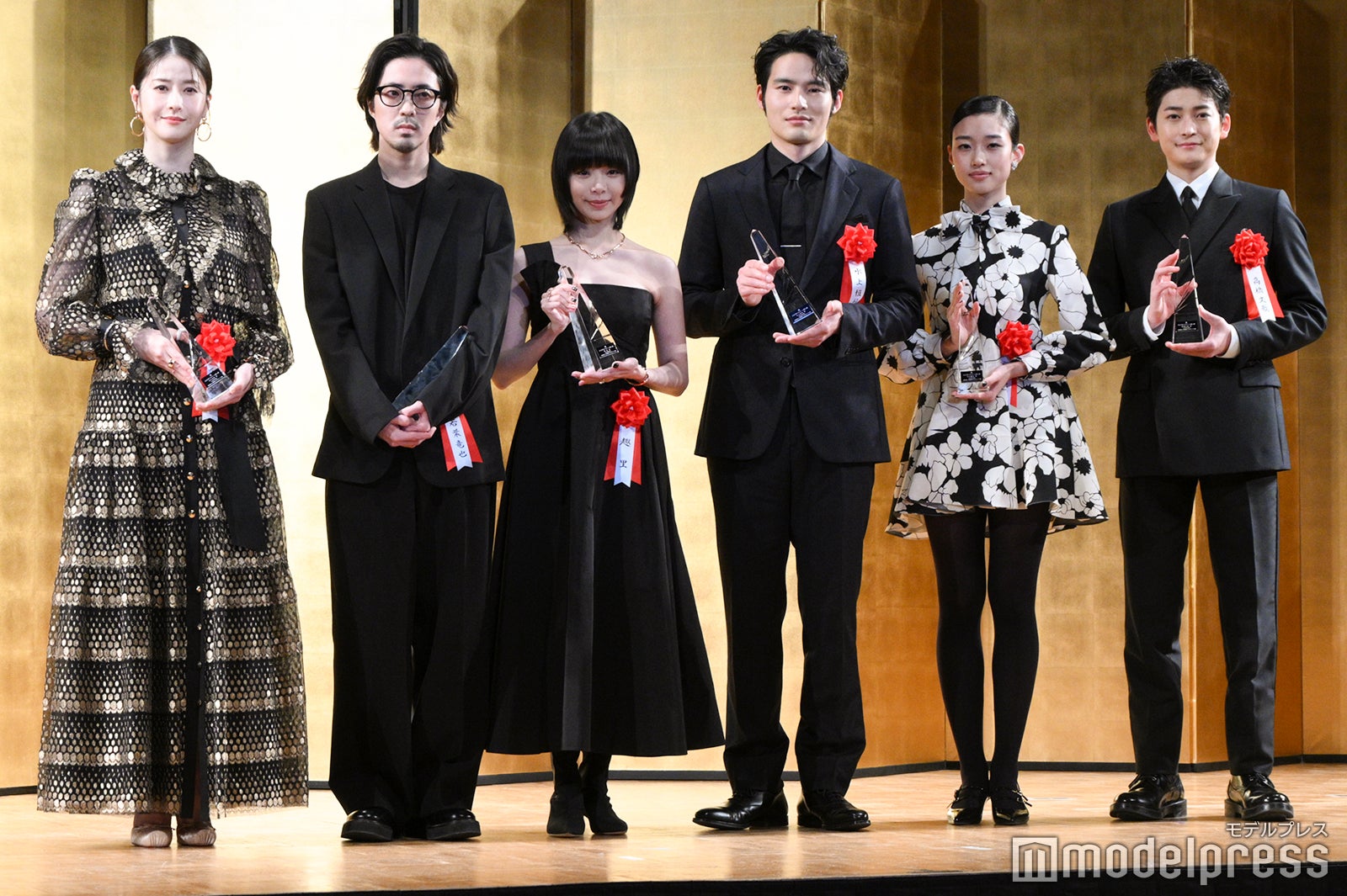 新人賞を受賞した松本若菜、若葉竜也、趣里、水上恒司、河合優実、高橋文哉（C）モデルプレス