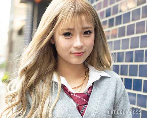 “現役JKギャルママモデル”で話題のせいな、結婚記念日を報告 サンタコスの家族ショットに反響