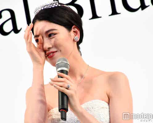 三吉彩花、バースデーサプライズに感涙 人生初のウエディングドレス姿が美しすぎる!