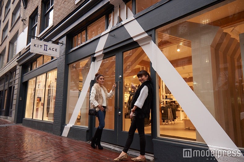 「KIT AND ACE（キットアンドエース）」