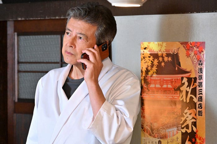 三浦友和/「クロサギ」第5話より(C)TBS