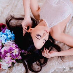 寝るときにブラジャーは必要?アパレル女子もチェックしたいナイトブラの特徴とは?