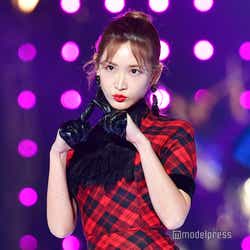 モデルプレス - 紗栄子、若き日の両親を公開「そっくり」「美形家族」の声