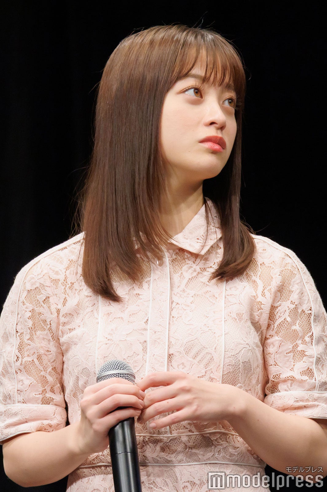 橋本環奈（C）モデルプレス