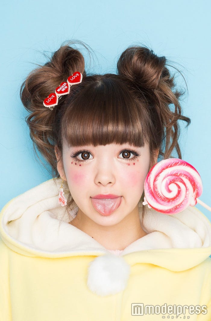 藤田ニコル