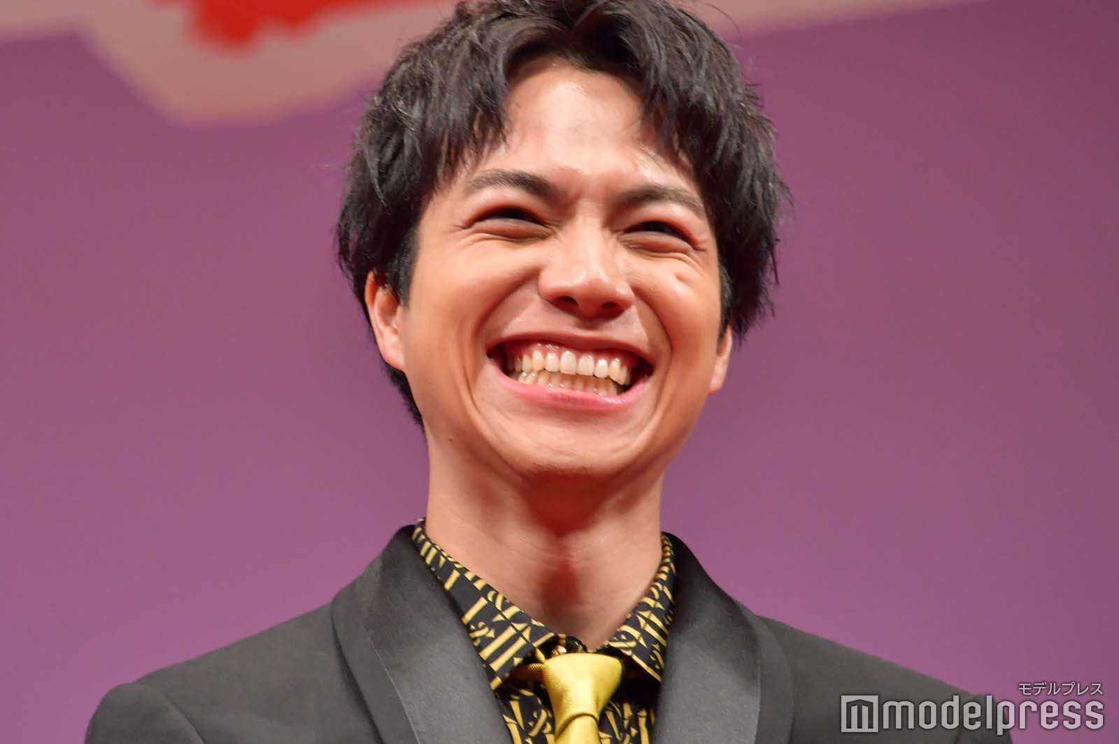 WEST.重岡大毅、初っ端から“ドジ”炸裂 間宮祥太朗「踊りながら喋ってる？」＜ある閉ざされた雪の山荘で＞