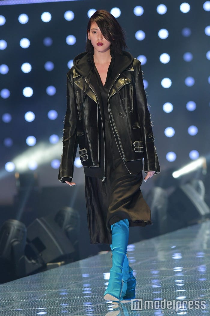 三吉彩花(C)モデルプレス