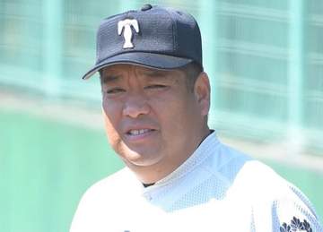 大阪桐蔭 西谷浩一監督「いやいやいや、もっとコントロールいいっす（笑）」藤浪晋太郎と川本晴大の比較問われて対応 今後の育成は「荒々しさも残したい」