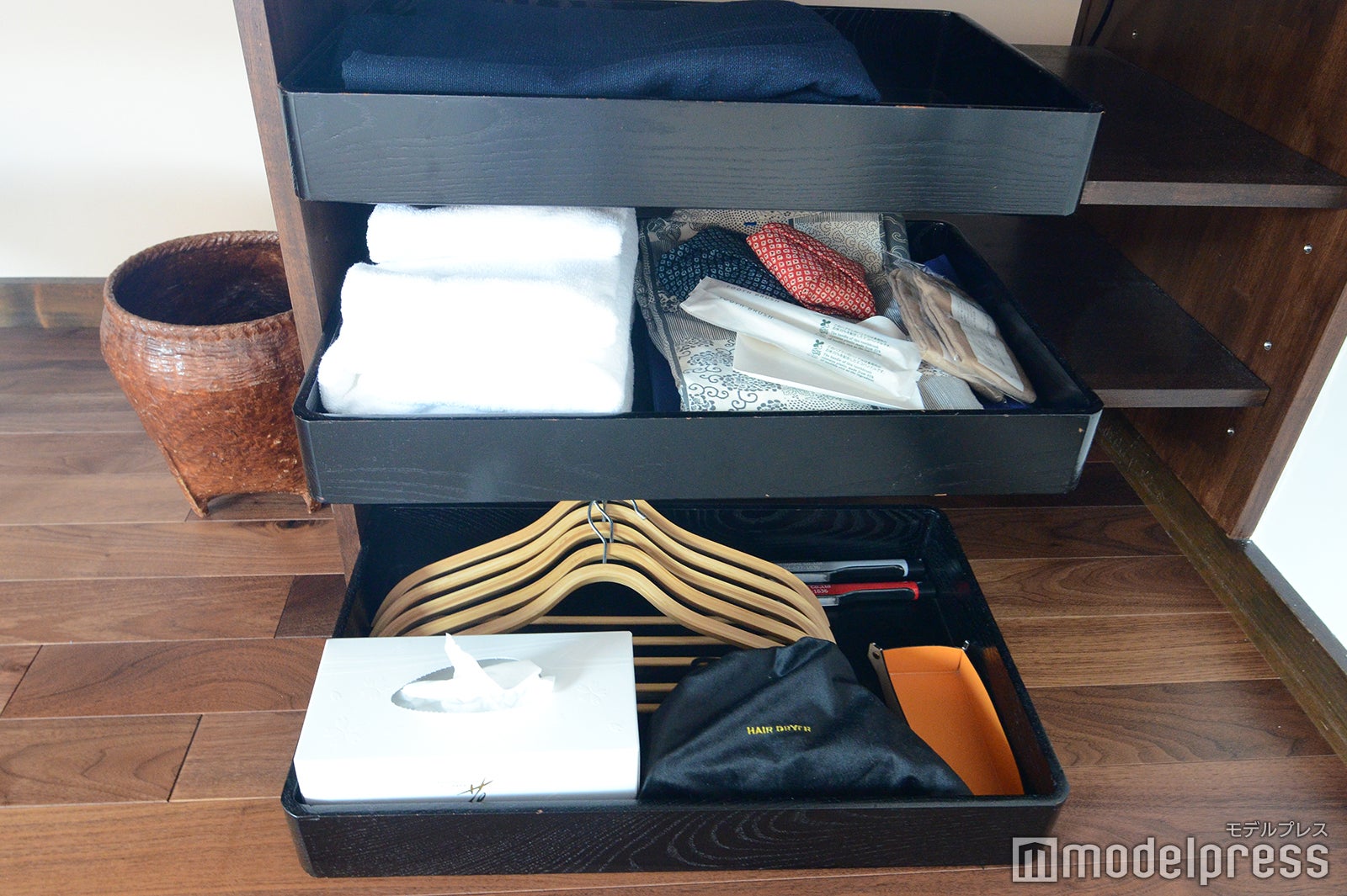 月と鮪 石上（C）モデルプレス