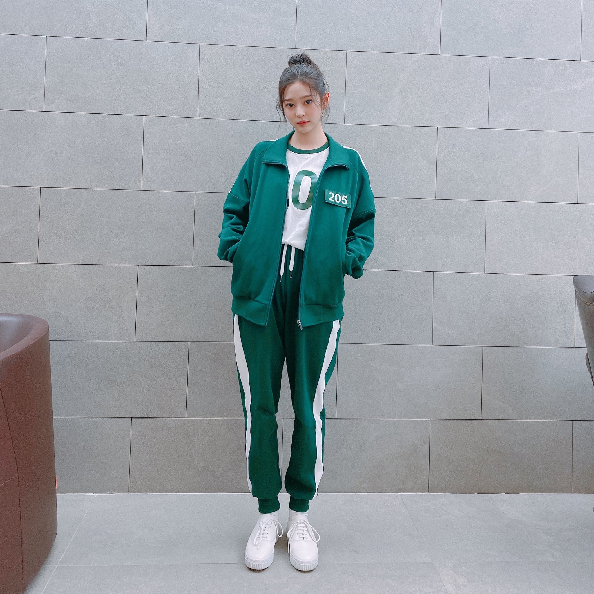 今年ハロウィンは「イカゲーム」一色？IZ*ONE、TWICEからダレノガレ明美まで続々＜コスプレまとめ＞