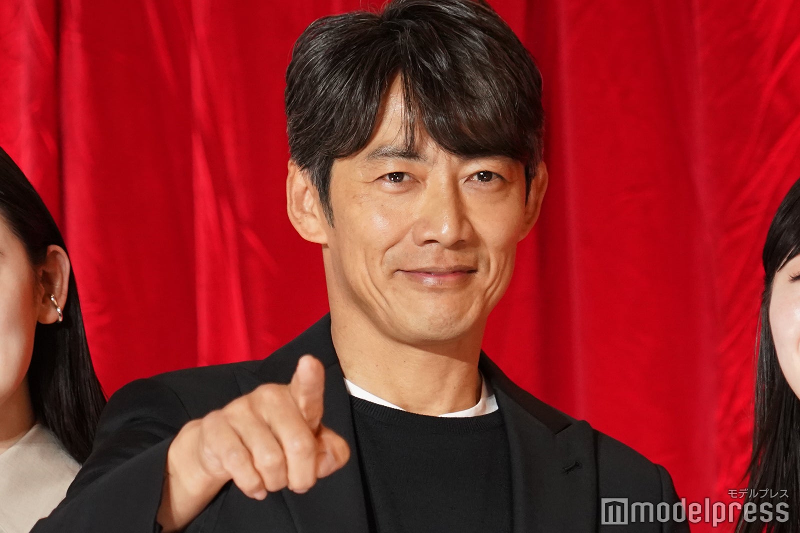 等身大パネル　　反町隆史 毎週火曜日、オクラ見てます❗️📺👀 反町さんはとにかく