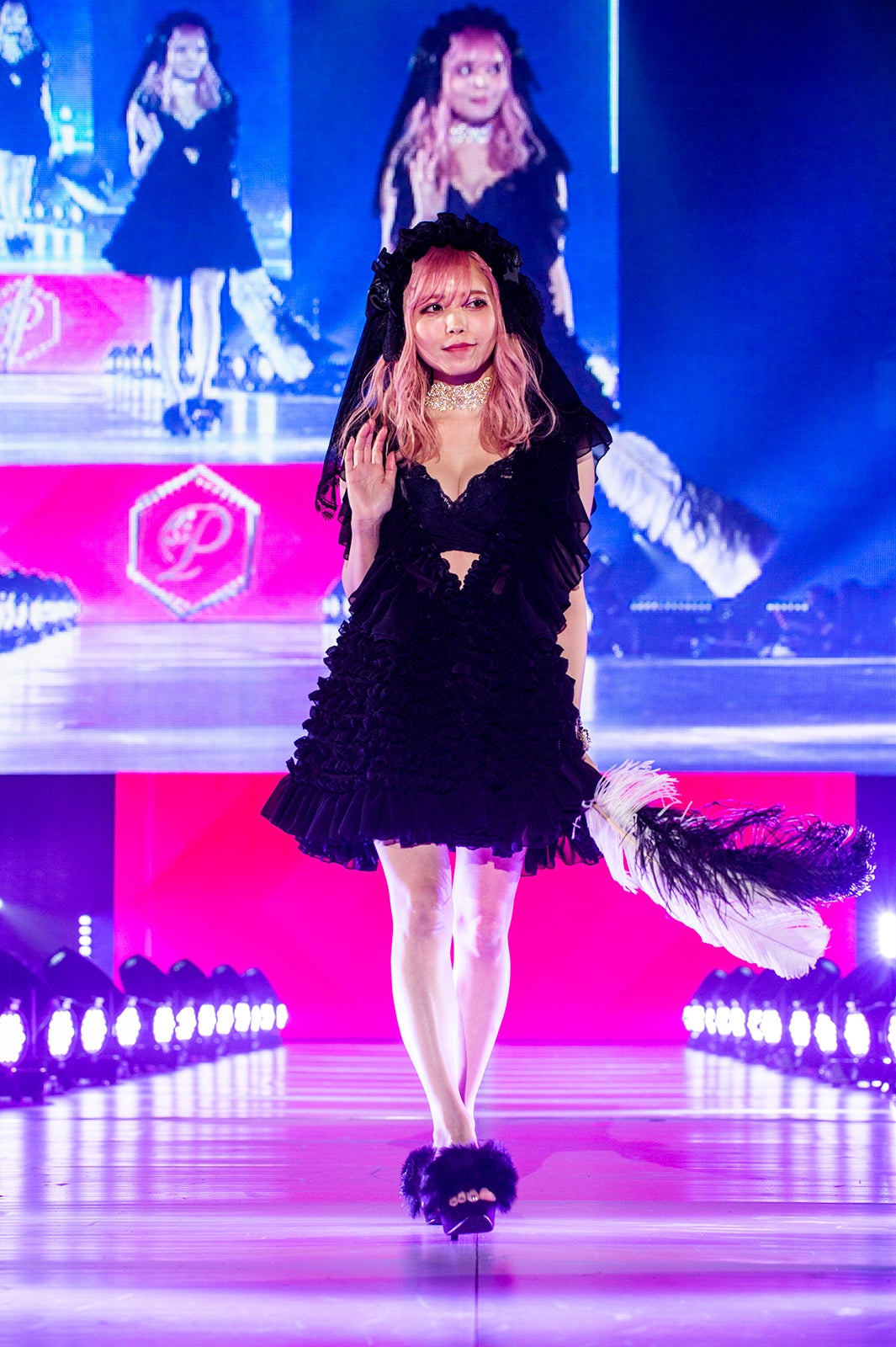 益若つばさ（提供写真）