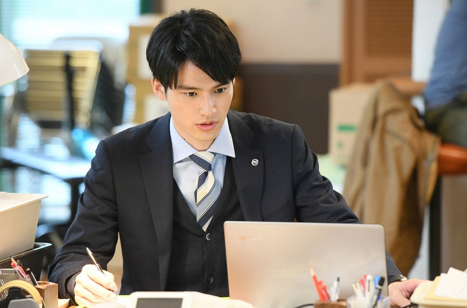 岡田健史／「MIU404」第5話より（C）TBS