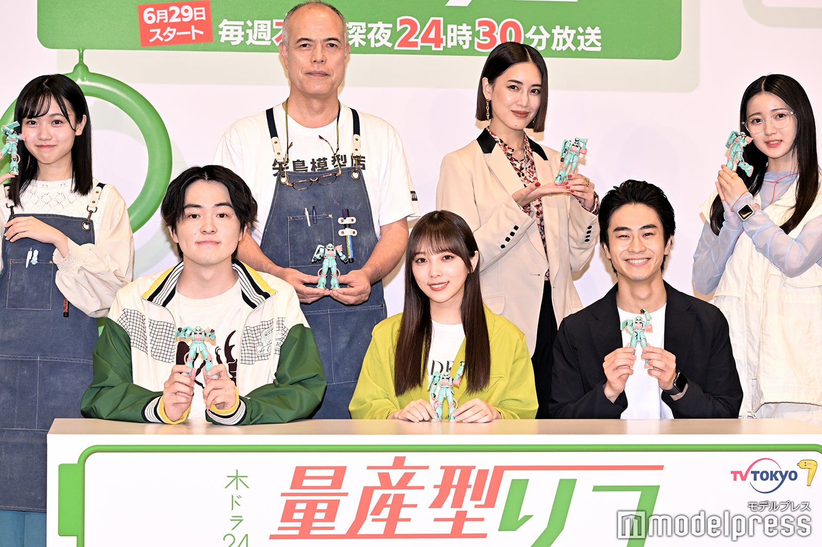 （上段左から）石田悠佳、田中要次、藤井夏恋、天川れみ（下段左から）望月歩、与田祐希、前田旺志郎（C）モデルプレス