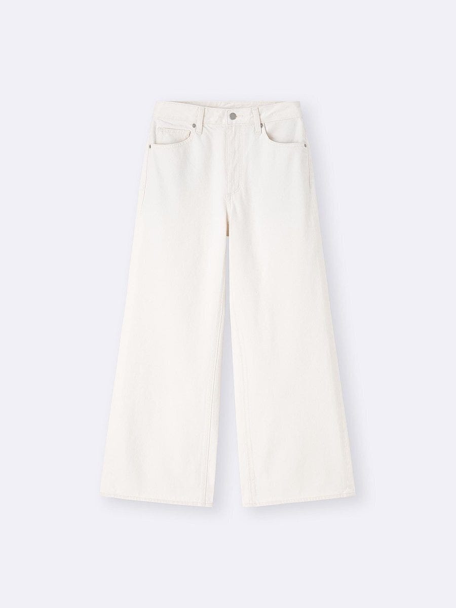 GUのバギーフレアジーンズ