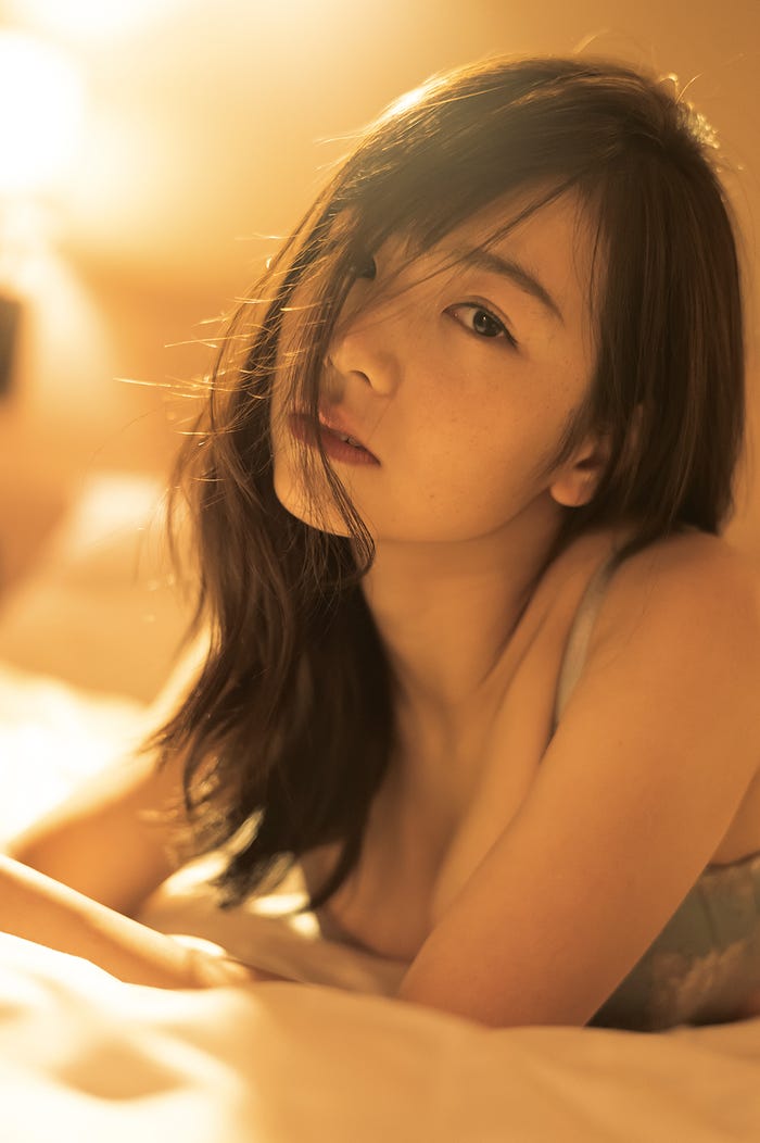 北野日奈子・写真集「空気の色」/撮影:藤本和典