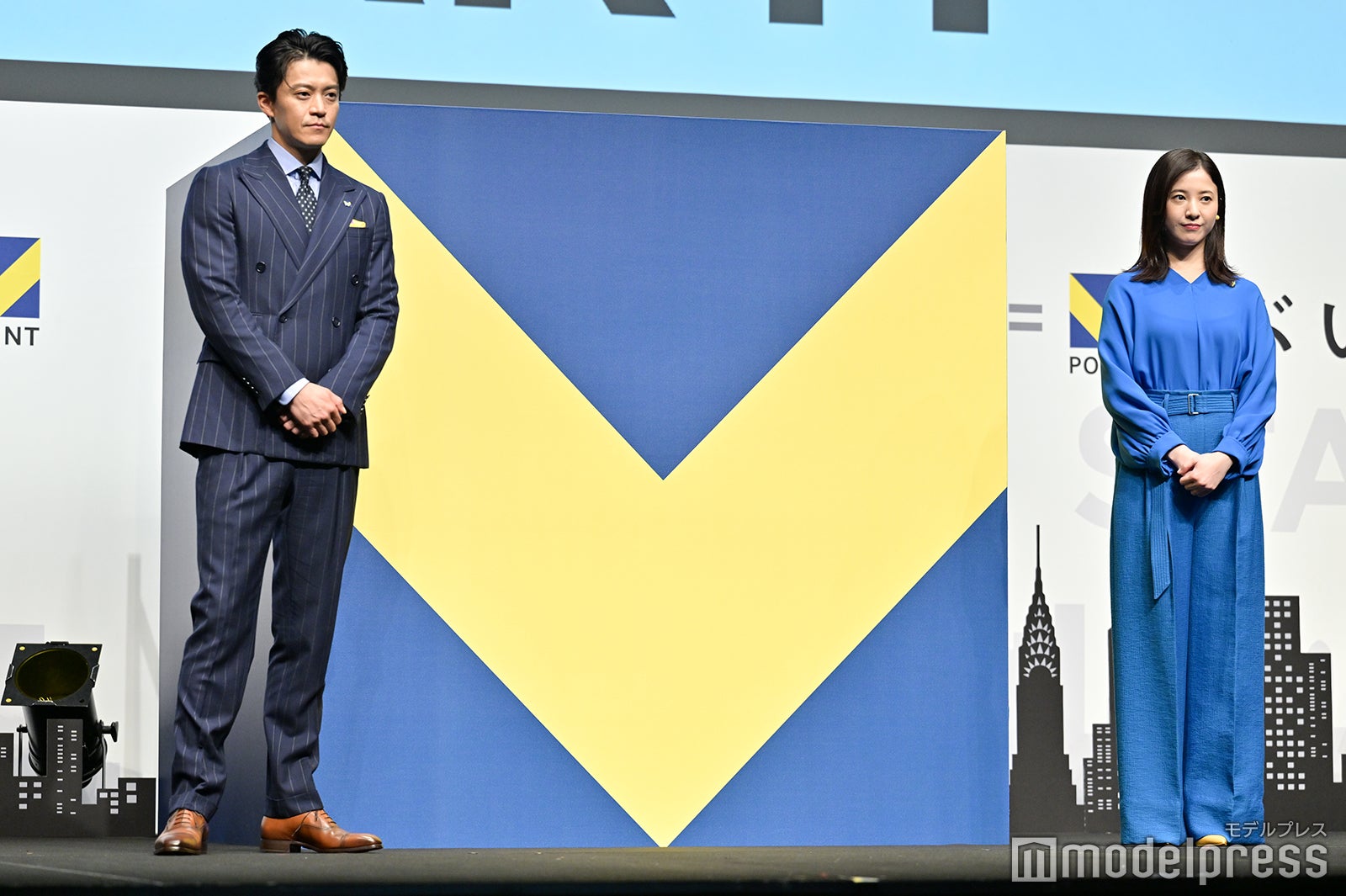 小栗旬、吉高由里子（C）モデルプレス