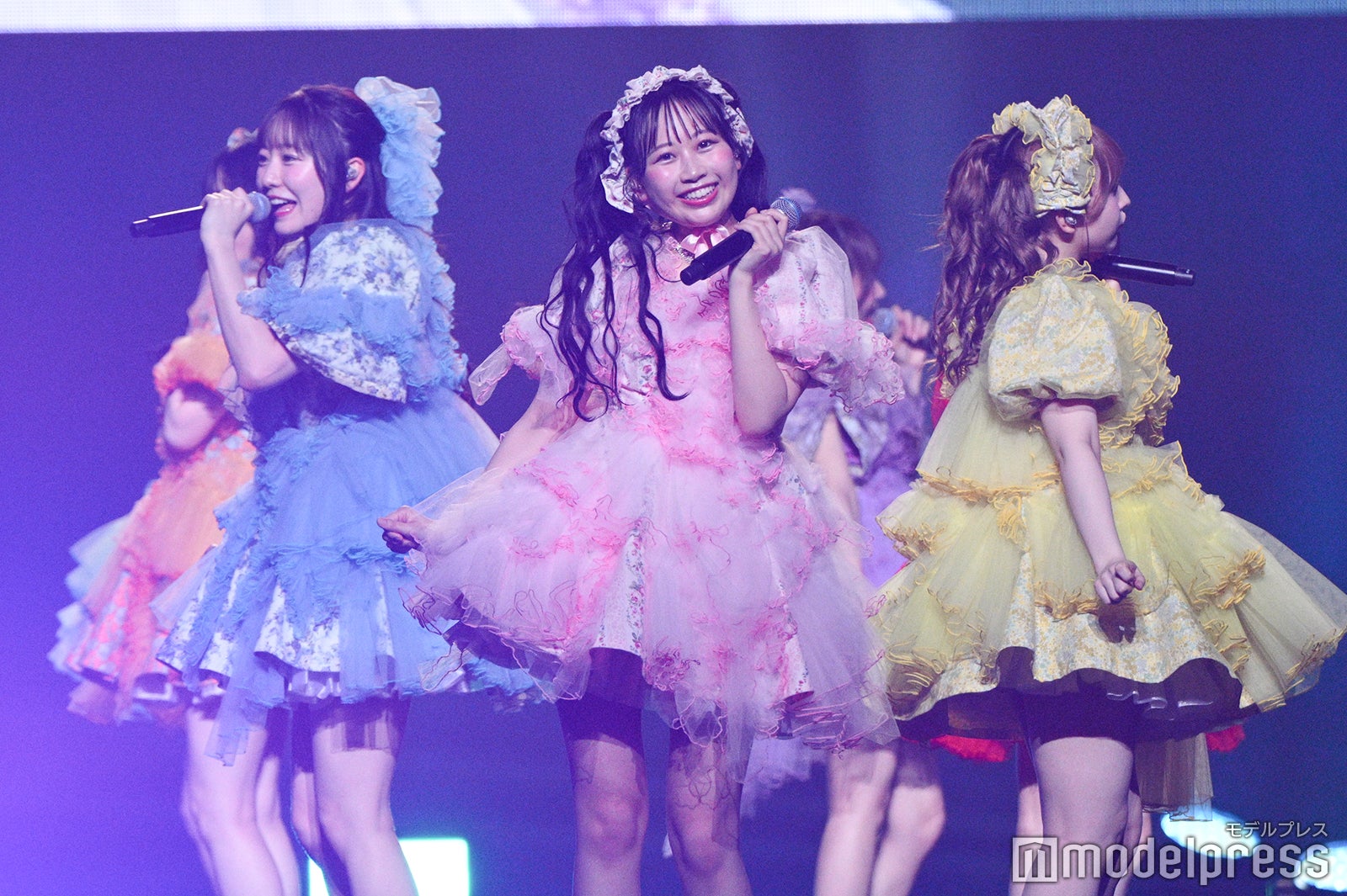 FRUITS ZIPPER（C）モデルプレス