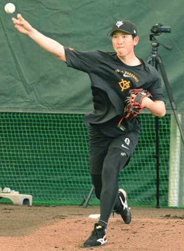 投球フォームに悩む巨人・戸郷翔征 ファインダー越しに感じた全盛期との違い