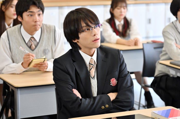 山下幸輝「御上先生」第1話(C)TBS