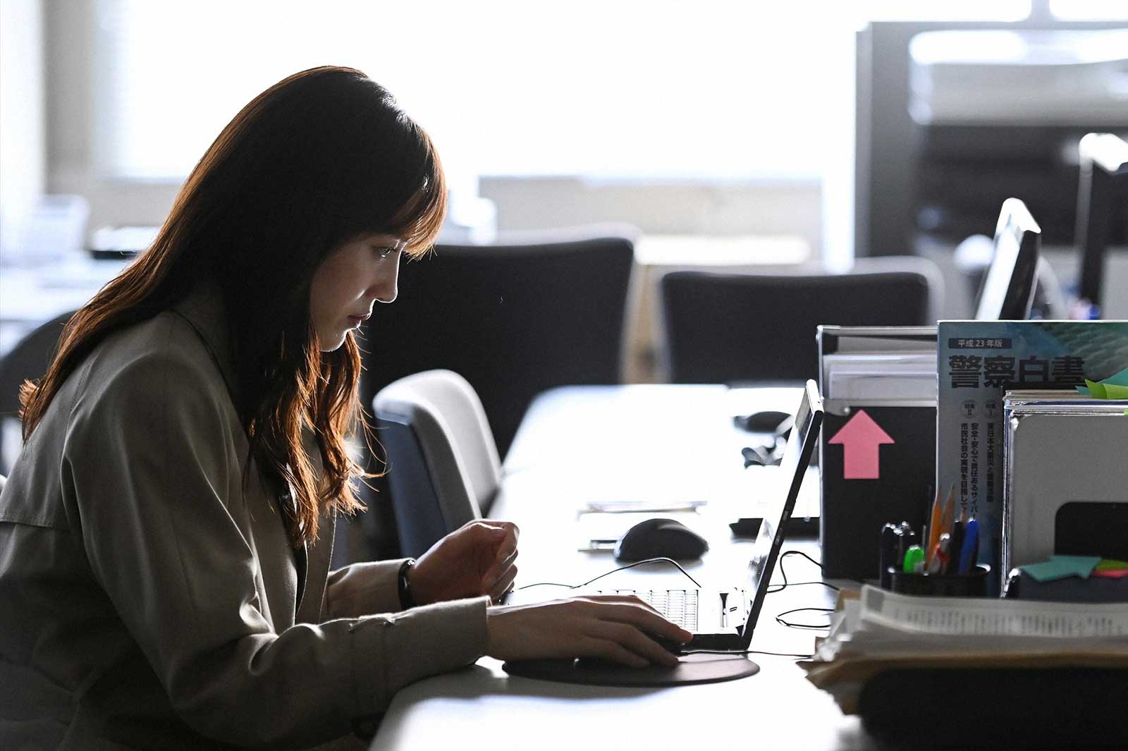 綾瀬はるか「天国と地獄 ～サイコな2人～」第6話より（C）TBS