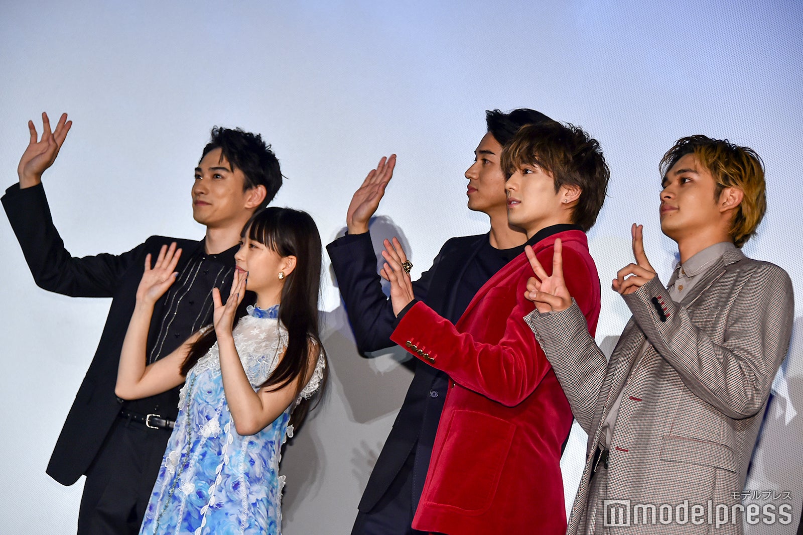 観客向けフォトセッションの様子 （C）モデルプレス