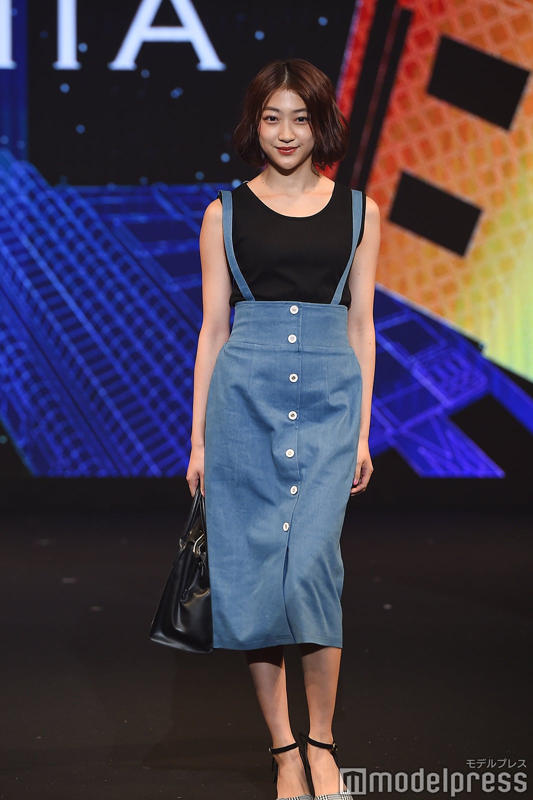 （C）モデルプレス