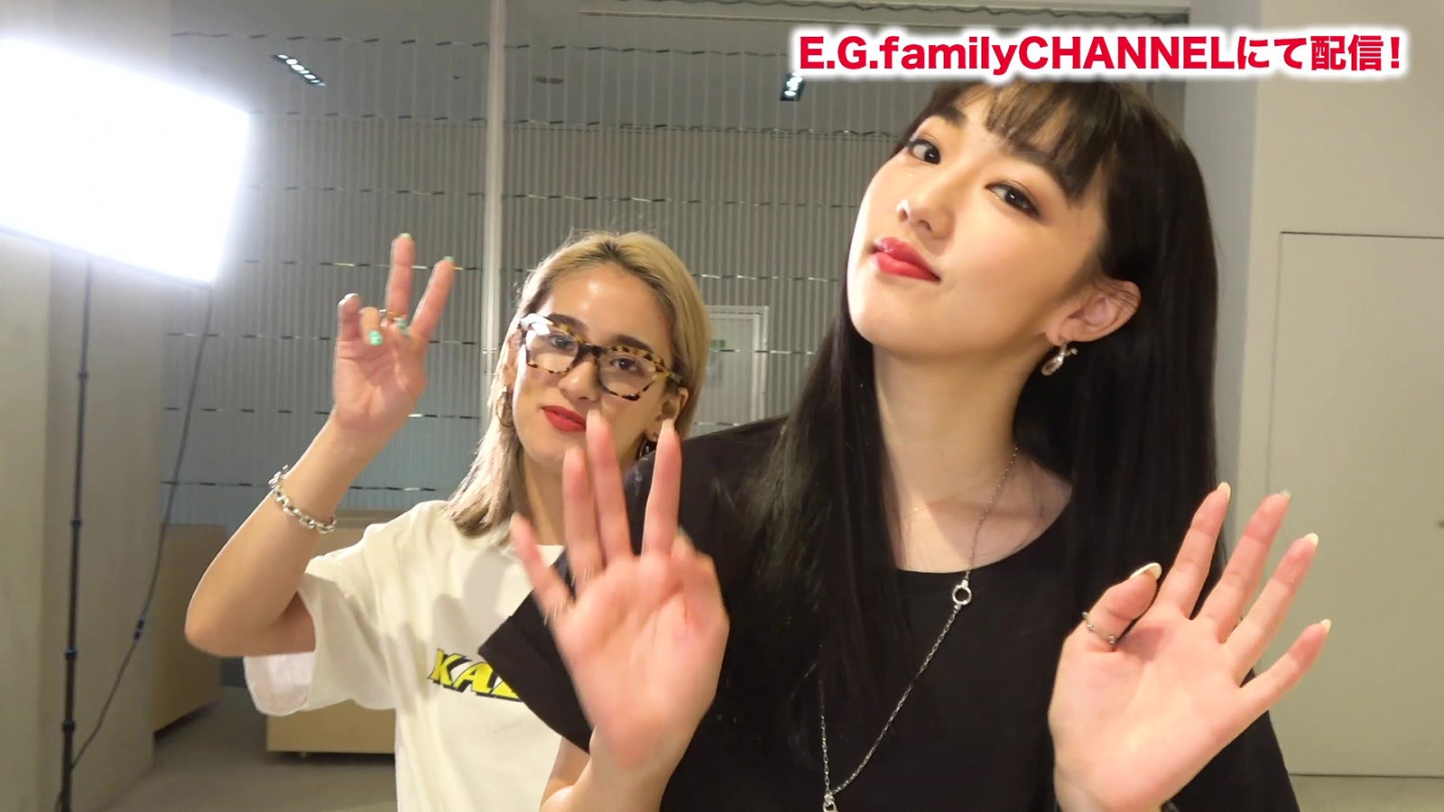 E.G.family・YURINO、重留真波に変身？私物で完全なりきり