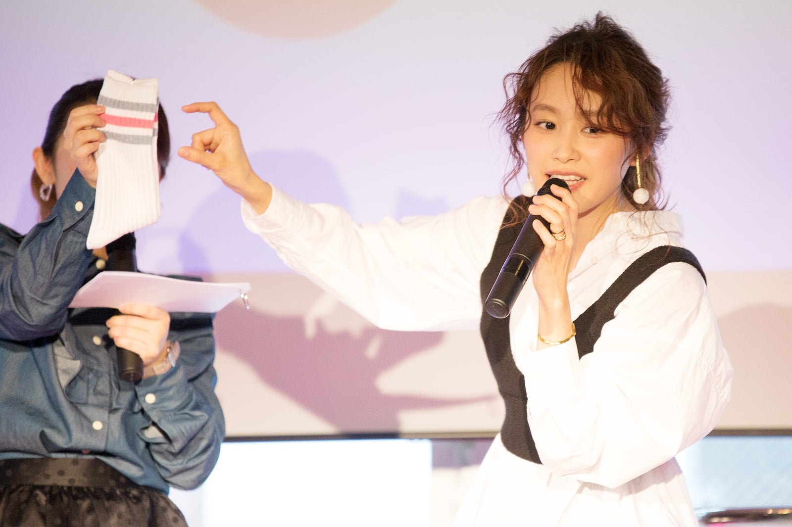 高橋愛（画像提供：タビオ）