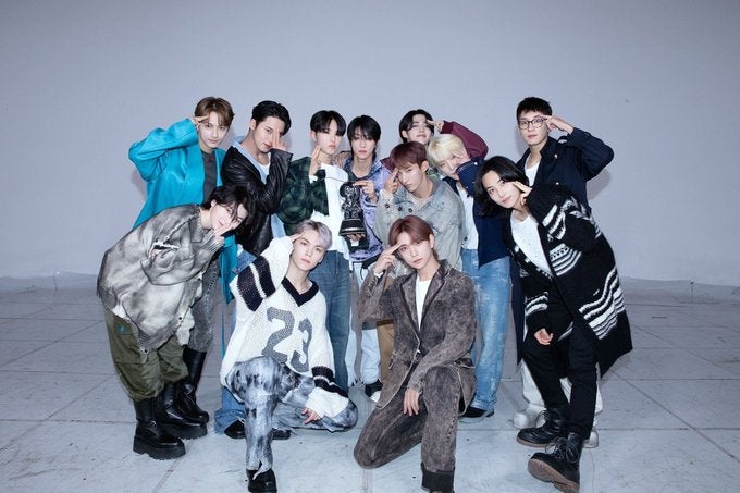 SEVENTEEN、“7年越しの奇跡”話題「鳥肌立った」「感動する」K-POP歴代最高記録の快挙