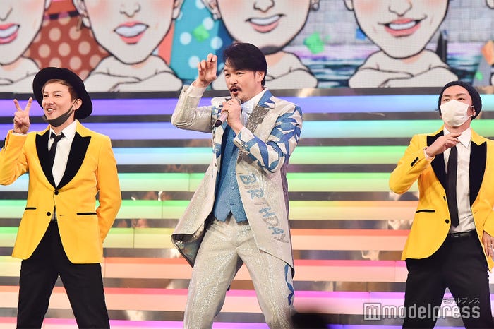 純烈&DA PUMPステージ(C)モデルプレス