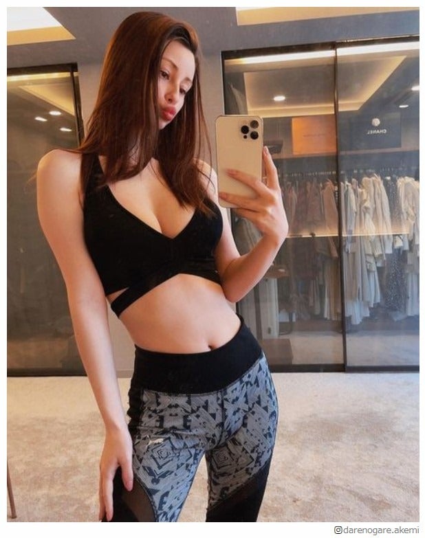 ダレノガレ明美、トレーニングウェアで美ボディ披露「30代になって体のラインが変わった」 目標明かす
