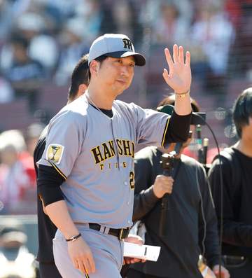 阪神 敵地に響く圧倒的声量に「ここマツダスタジアムか？」初回からネット騒然「阪神ファン多すぎ」「この声量は初めて」M1で多くのファン詰めかける