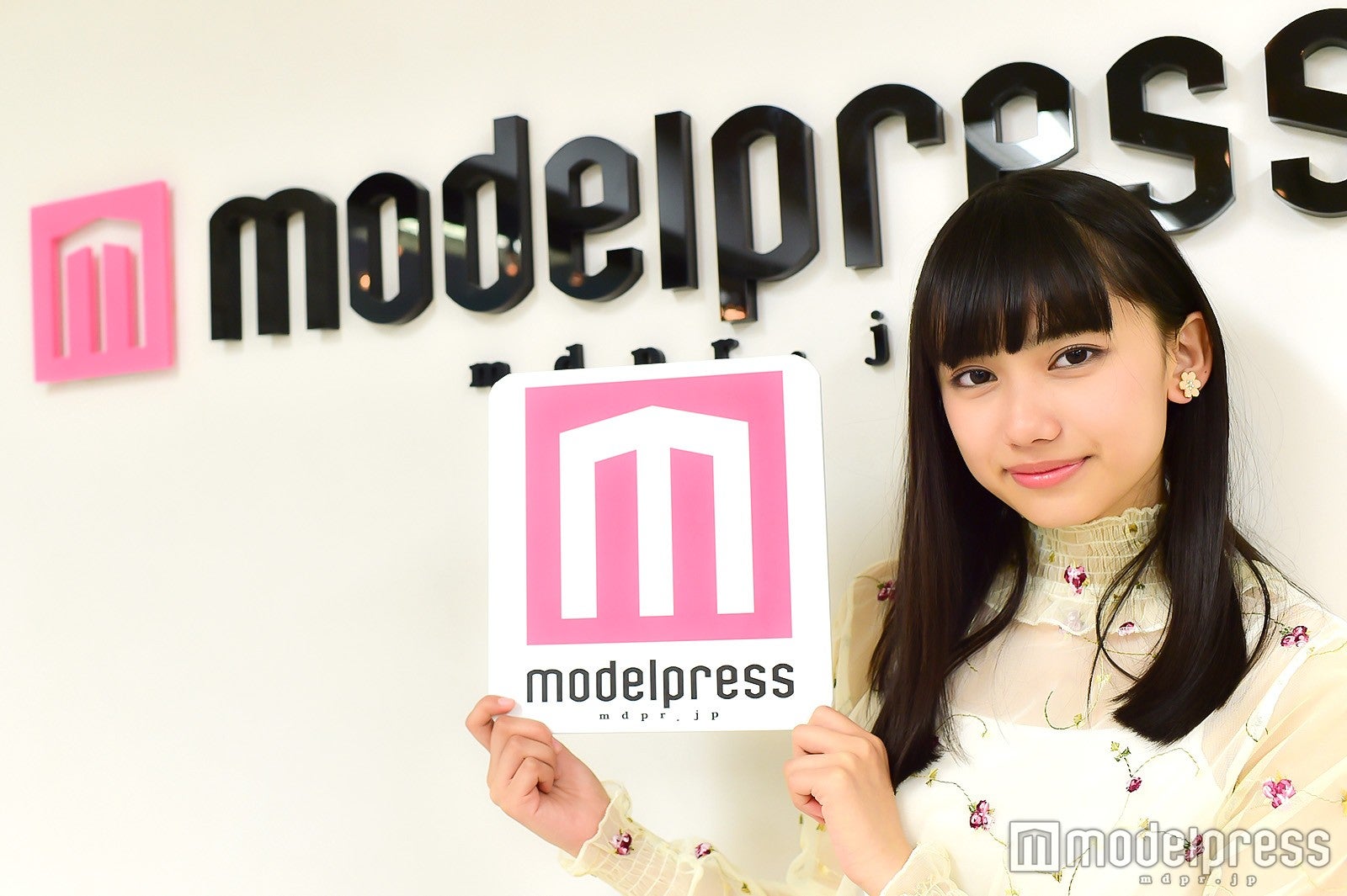 黒崎レイナ（C）モデルプレス