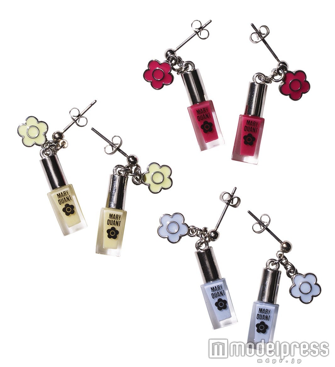 「デイジー＆ネイルポリッシュ ピアス」各2,400円（税抜）