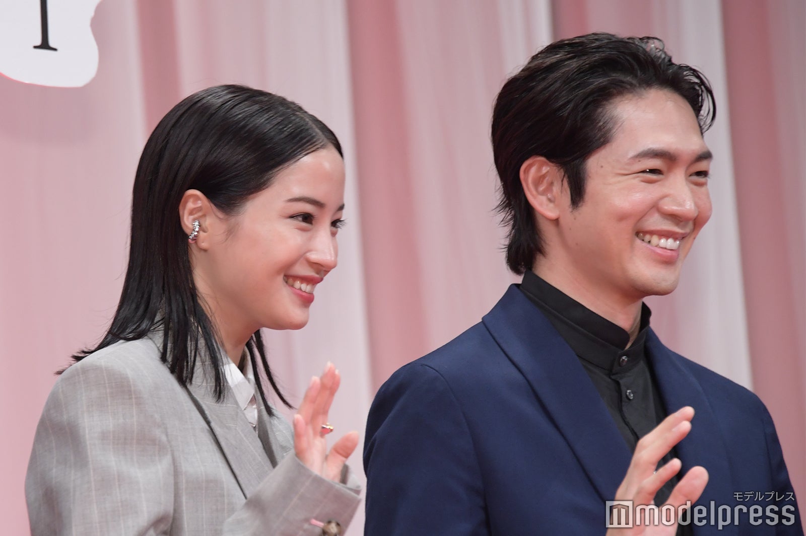 広瀬すず、松下洸平（C）モデルプレス