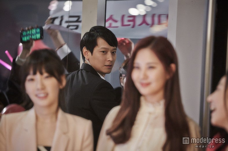 少女時代が放つ圧巻オーラ 韓流スターも釘付け？