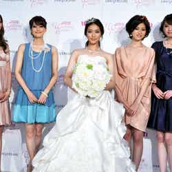 左から:里海、平野由実、武井咲、鈴木ちなみ、宮田聡子