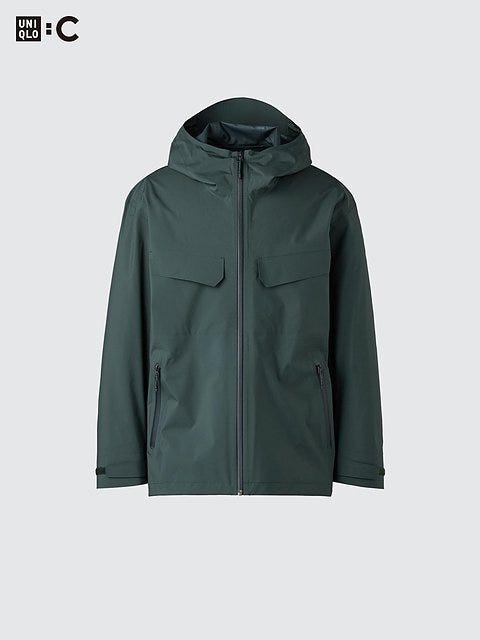 ユニクロのブロックテックパーカ