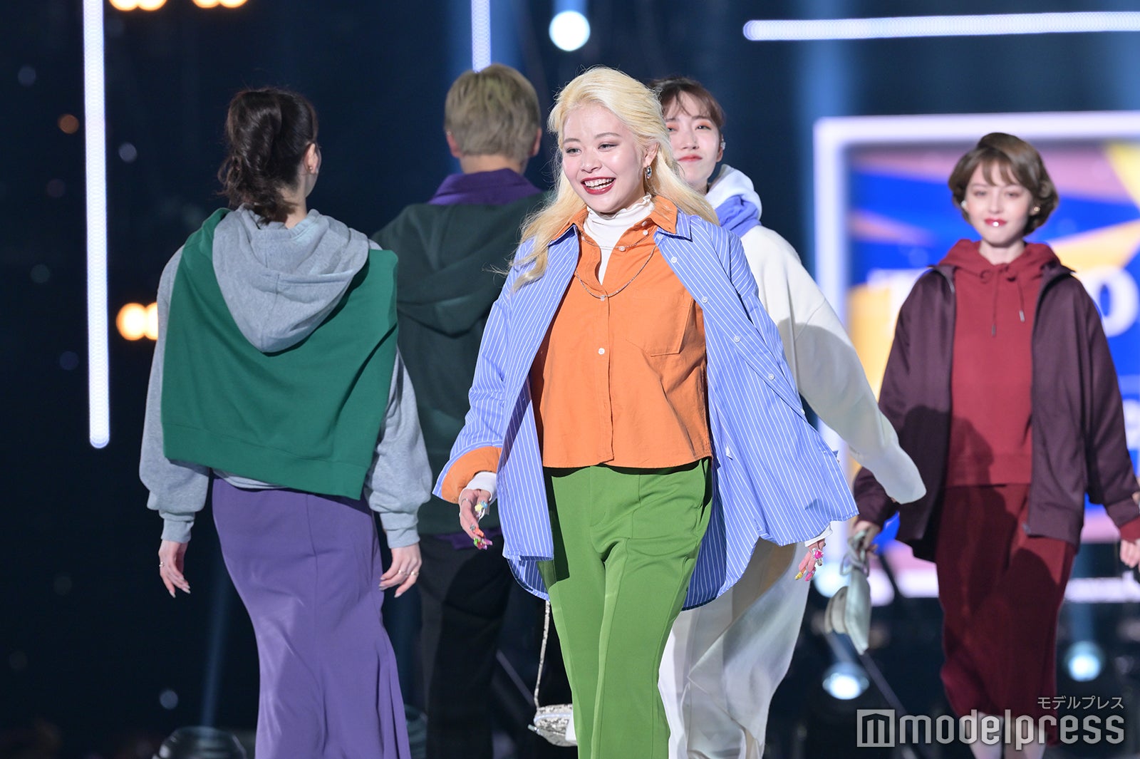 （C）モデルプレス