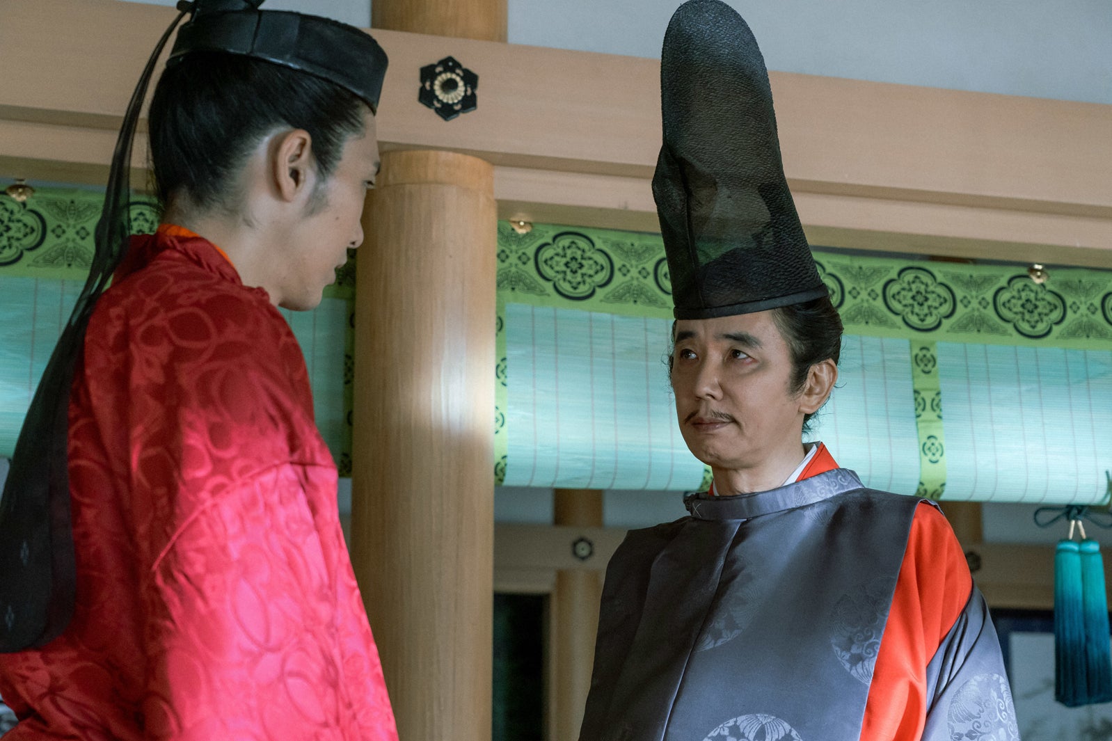 柄本佑、ユースケ・サンタマリア「光る君へ」第7話より（C）NHK