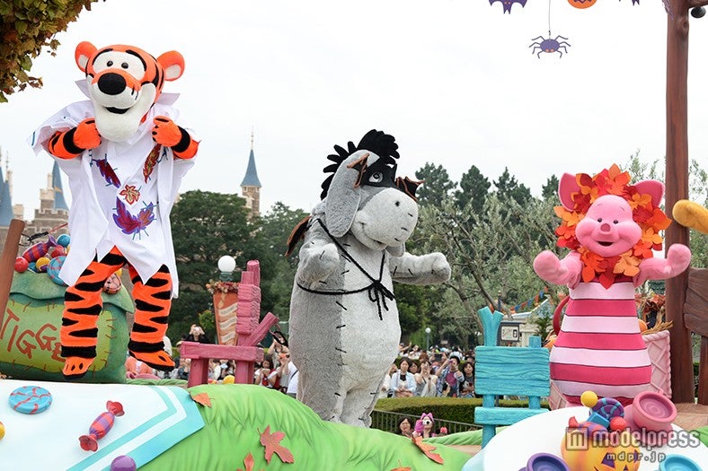 「ハッピーハロウィーンハーベスト」ティガー、イーヨー、ピグレット