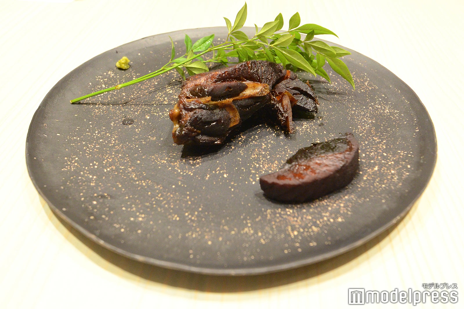 月と鮪 石上（C）モデルプレス