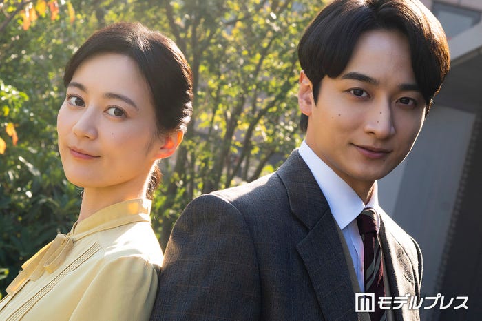 生田絵梨花、小関裕太(C)モデルプレス