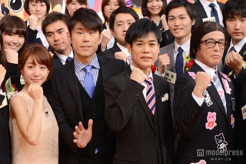 TBSの2013年度入社式イベント（左から：田中みな実アナウンサー、ネプチューンの原田泰造、名倉潤、堀内健）