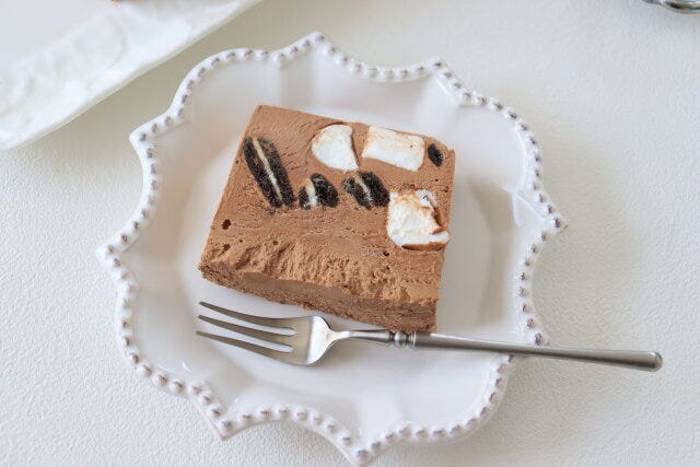 チョコとマシュマロのセミフレッドのカット