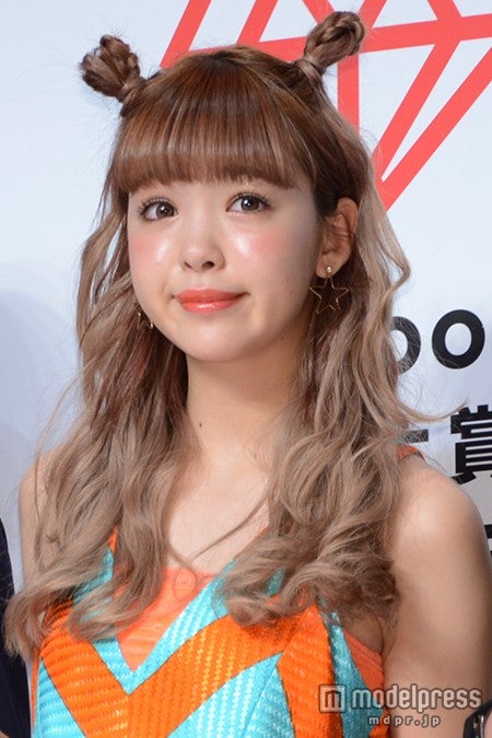 藤田ニコル 髪バッサリ 期間限定 イメチェン すっぴん動画に反響 モデルプレス 藤田ニコル 髪バッサリ 期間限定 イメチェン すっぴん動画に反響 モデルプレス