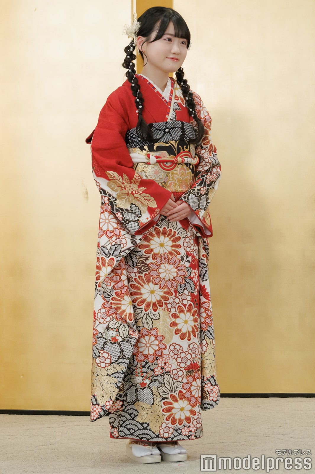 布袋百椛（C）モデルプレス