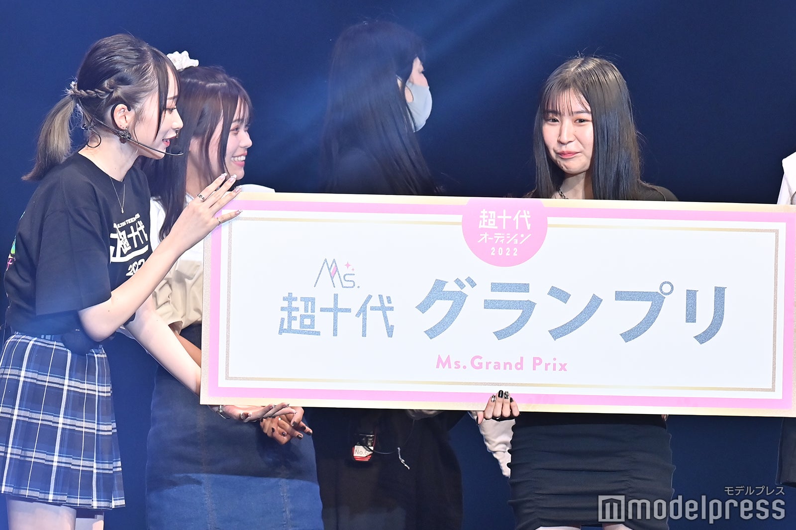 （C）モデルプレス